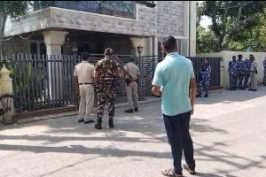 তৃণমূল বিধায়কের প্রাসাদোপম বাড়িতে অভিযান পুলিশের, পাওয়া গেল গোপন গুহা! তাজ্জব তদন্তকারীরা