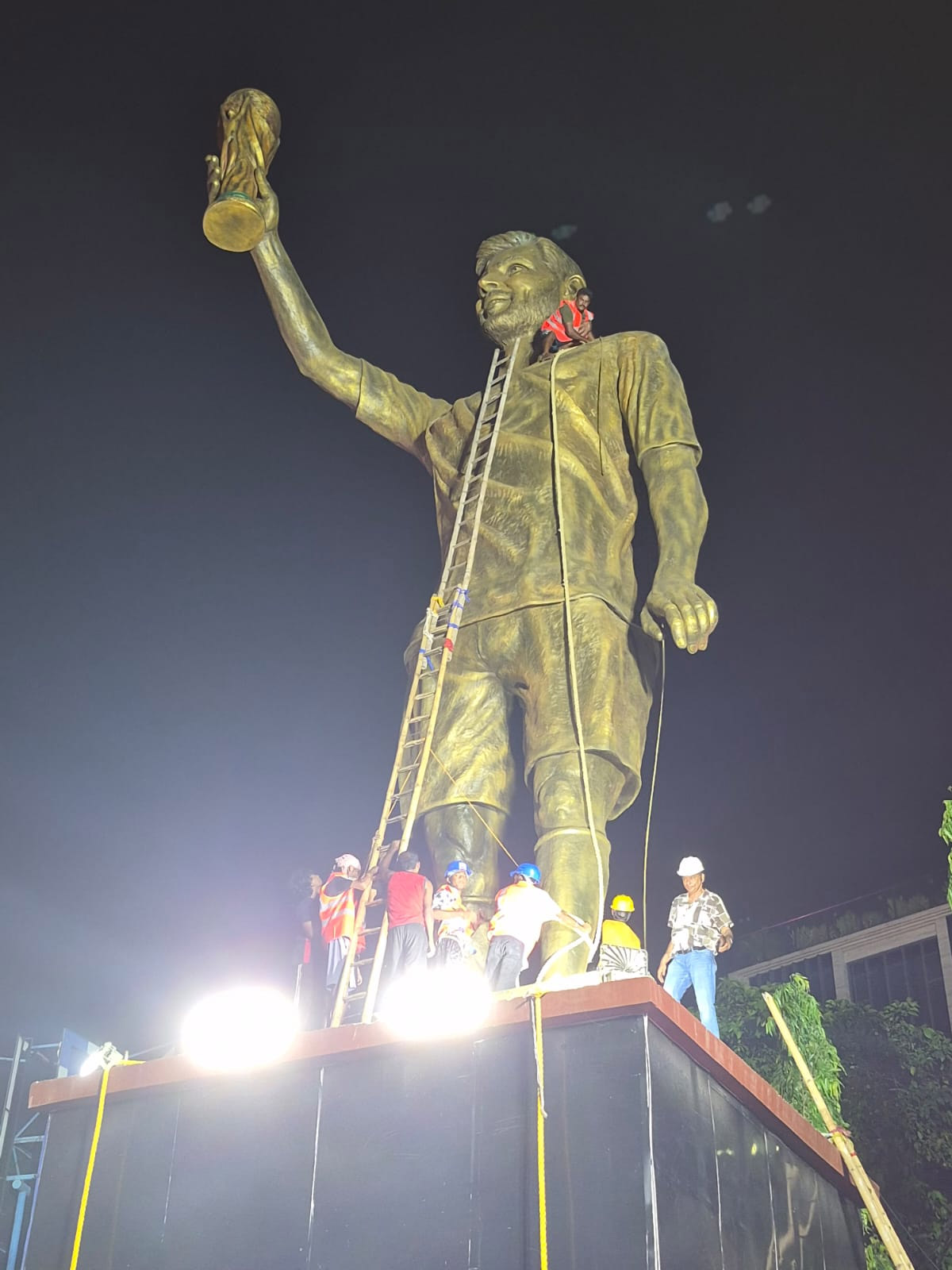 Kolkata's Messi statue not to be removed soon, say sources
