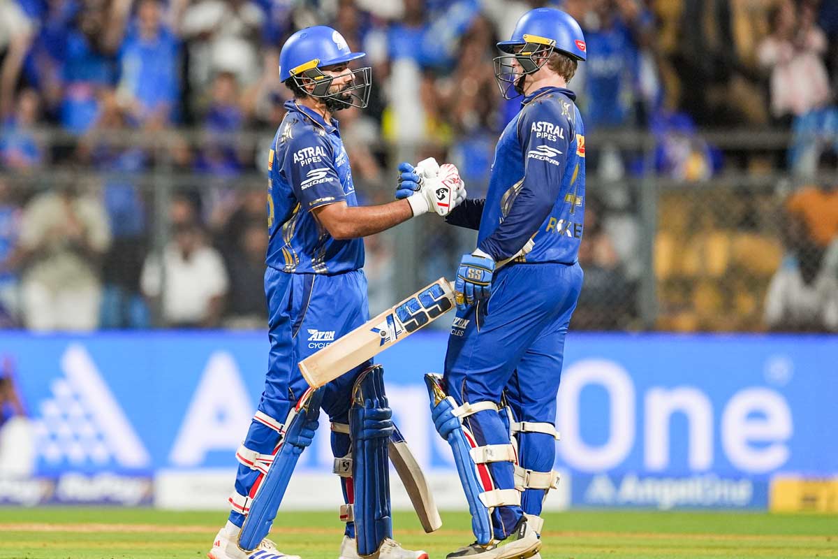 IPL 2026 MI vs LSG: প্রত্যাবর্তনে রাজা রোহিত, লখনউকে হারিয়ে প্লেঅফের আশা বাঁচিয়ে রাখল মুম্বই