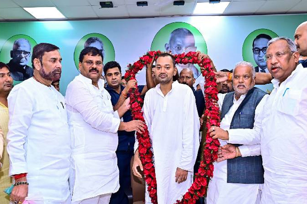বিহারের স্বাস্থ্যমন্ত্রীর স্বাস্থ্য নিয়ে হইচই নেটপাড়ায়, ‘ভুল বকেও’ লোক হাসালেন নীতীশপুত্র নিশান্ত 