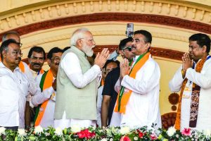 শুভেন্দুর শপথের আগেই বড় খবর, বাংলার কোটি কোটির বকেয়া মঞ্জুর কেন্দ্রের