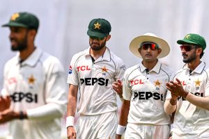 পাক সাজঘরে ঝামেলা! হেরে বোলারদের দোষ ক্যাপ্টেনের, পালটা শাহিনের, ‘আগে নিজে রান করো’