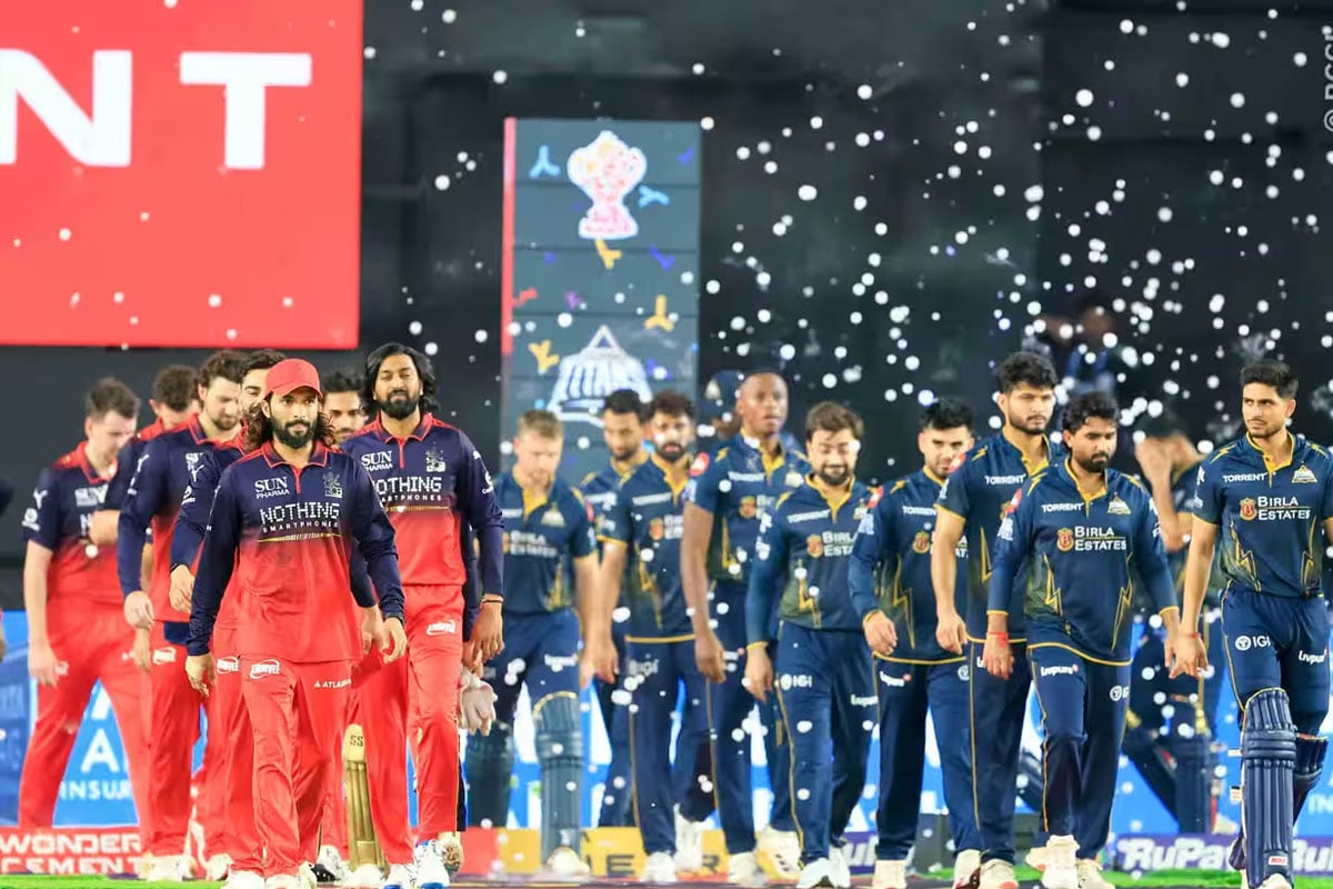IPL 2026, RCB vs GT: ব্যর্থ গিল, আরসিবি’র আঁটসাঁট বোলিংয়ে ফাইনালে অল্প রান গুজরাটের, গাভাসকরের আশঙ্কাই সত্যি?