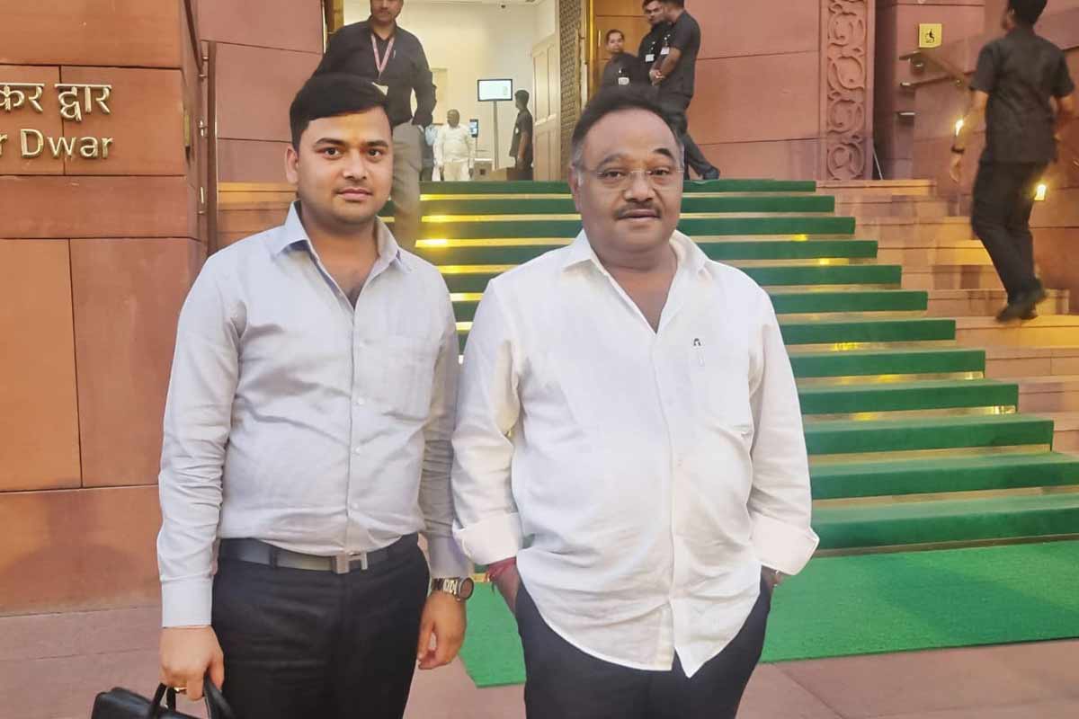 ওয়ার্ড সভাপতি থেকে ‘কিংমেকার’, গেরুয়া শিবিরে আলোচনার কেন্দ্রে বারাসতের সুবীর, চেনেন তাঁকে?