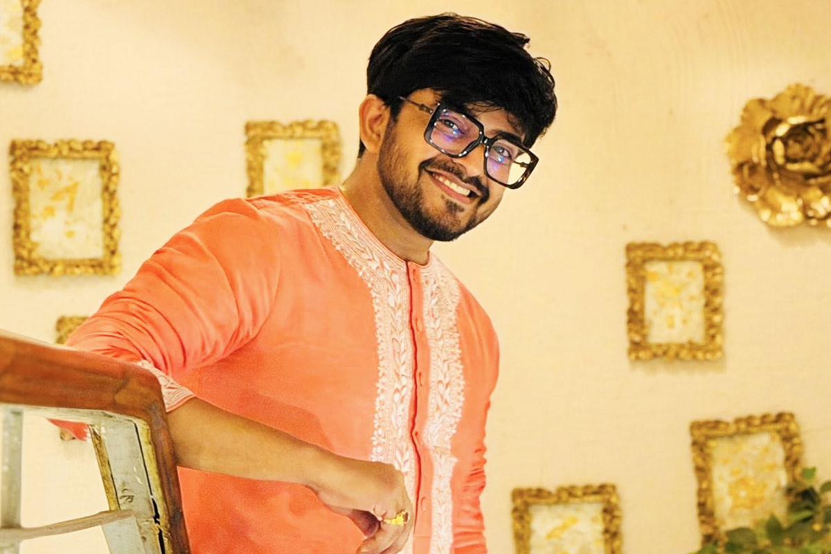 মিছিলে না হেঁটেও মুখ্যমন্ত্রীর শপথগ্রহণে ডাক! ‘ভিআইপি আমন্ত্রণে’ আবেগে ভাসছেন সায়ক