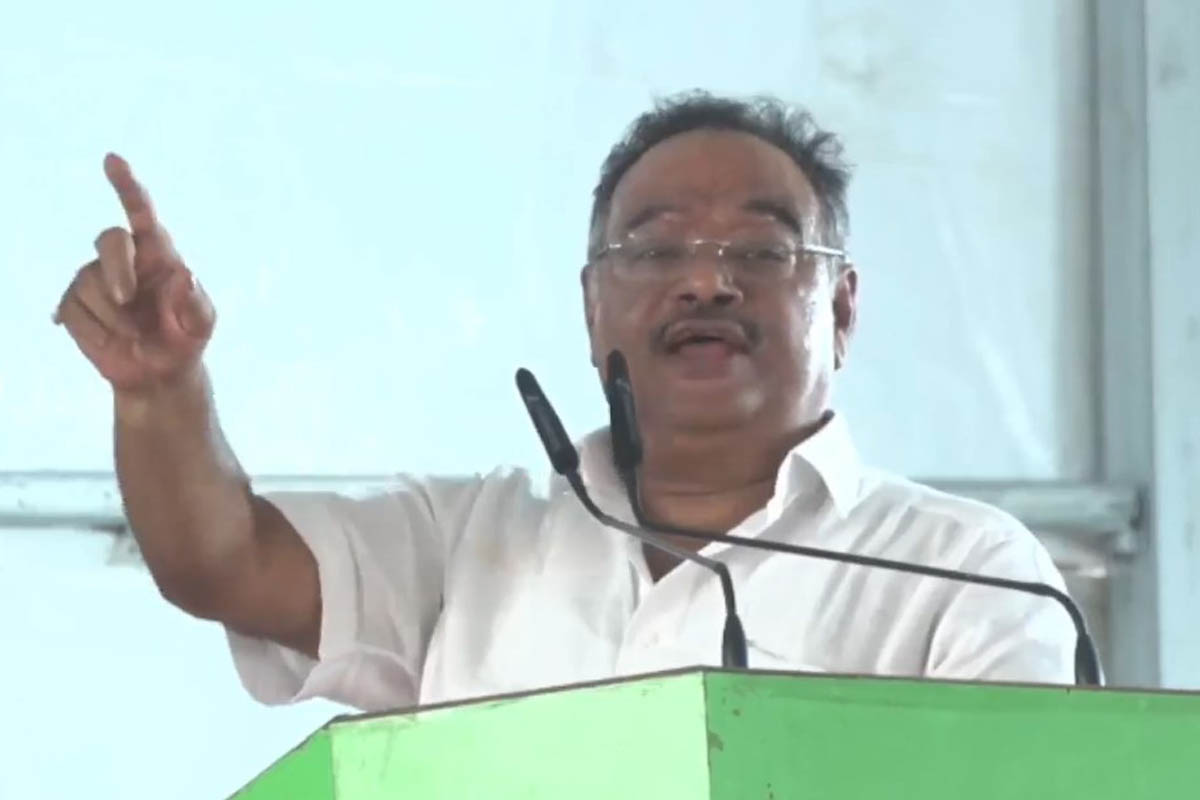 ‘তোমাকে খুব মিস করছি, একটু তো এসো’, কার উদ্দেশে বললেন শমীক?