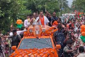 ভোট পরবর্তী হিংসায় মৃত ৩২১ বিজেপি কর্মীর পরিজনদের চাকরি! ফলতায় দাঁড়িয়ে ঘোষণা মুখ্যমন্ত্রী শুভেন্দুর