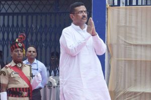 ফলতায় ভোটের আগে জেলা সফরে মুখ্যমন্ত্রী শুভেন্দু, শনিতে ‘অভিষেক-গড়ে’ বৈঠক