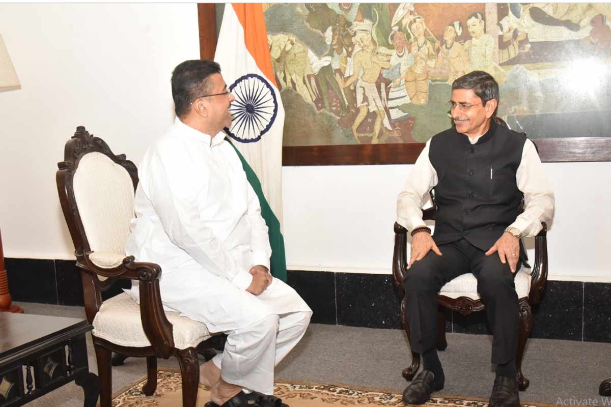 ভাষণে অসম্মতি ধনকড়ের, অনুপস্থিত বোস! সংঘাত ইতিহাস কাটিয়ে সরাসরি ‘রবিবচন’ দেখল বাংলা