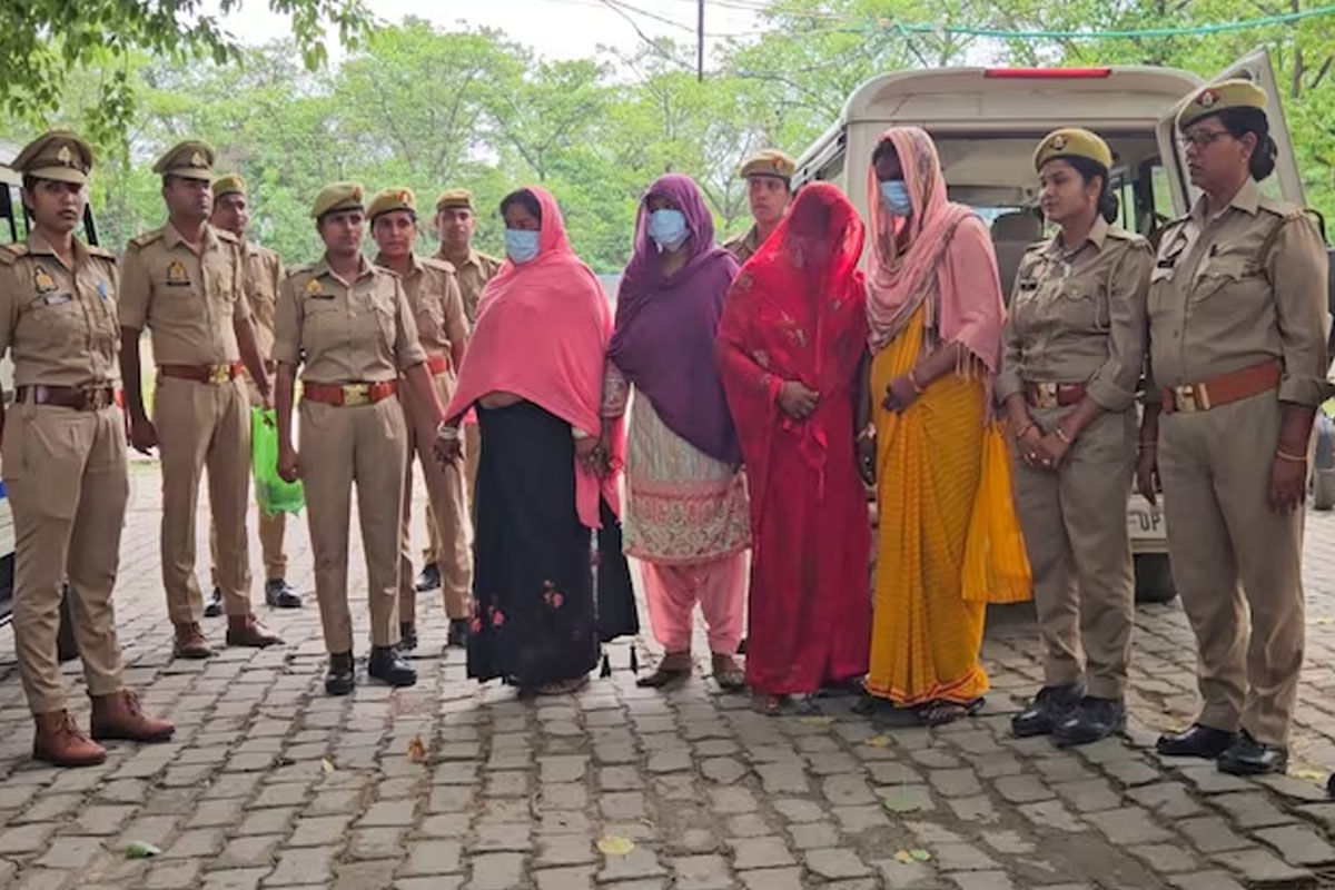 বিয়ের নামে প্রতারণা! উত্তরপ্রদেশে পর্দাফাঁস ‘লুটেরা দুলহন’ গ্যাংয়ের, নগদ-গয়না-সহ গ্রেপ্তার ৪