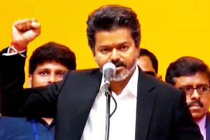 ‘আমি সাধারণ মানুষ’, প্রথম বার্তা মুখ্যমন্ত্রী বিজয়ের, ঘোষণা বিনামূল্যে বিদ্যুৎ থেকে নারী সুরক্ষা বাহিনীর