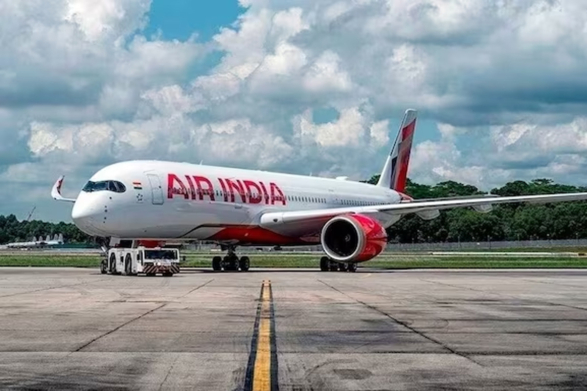 ফের দুর্ঘটনার কবলে এয়ার ইন্ডিয়ার বিমান, রানওয়েতে ঘষটে গেল উড়ানের লেজ!