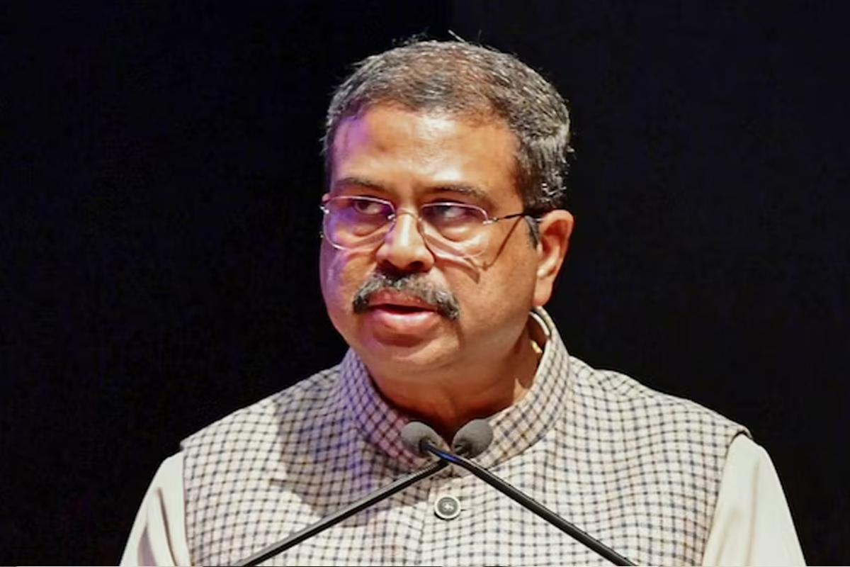 ১৫ দিন পর সিবিএসই ‘দুর্নীতি’র দায়স্বীকার শিক্ষামন্ত্রীর, নিলেন ‘সব ঠিক করে দেওয়া’র দায়িত্ব