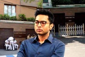সবস্তরেই কমছে অভিষেকের নিরাপত্তা, খাঁ খাঁ করছে প্রহরীহীন ‘শান্তিনিকেতন’