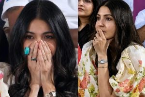 অনুষ্কার আঙুলের ‘রাধা জপ’ আংটি ভাইরাল, এই ‘সংস্কারি’ ডিভাইসের বিশেষত্ব কী?