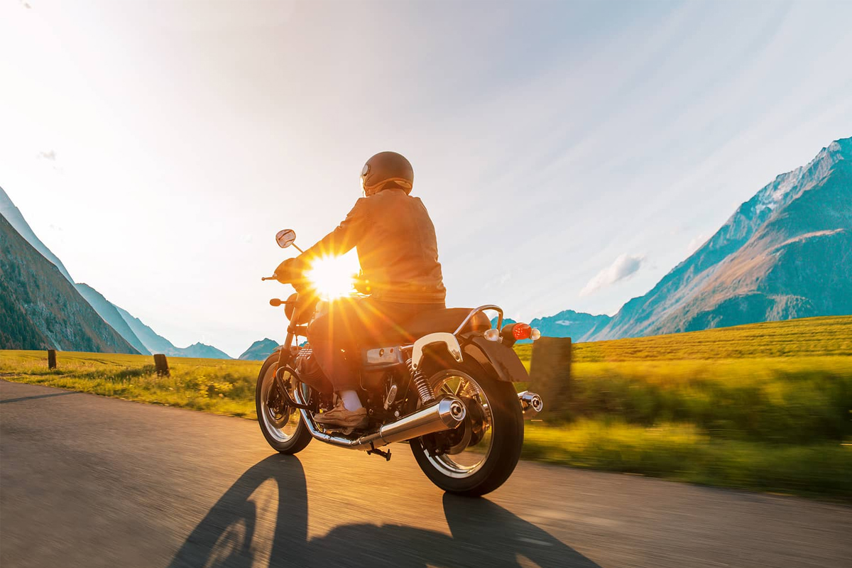 heatwave bike riders red signal warning danger summer