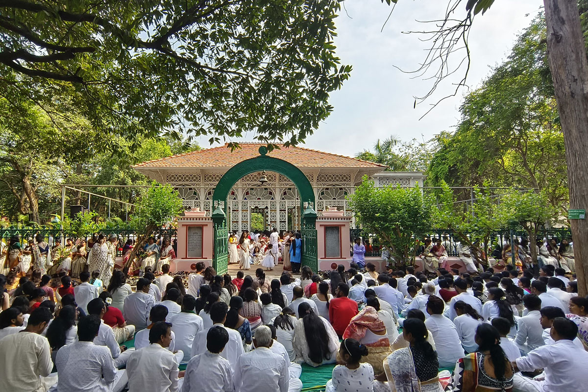 Rabindranath Tagore's birth anniversary celebrated at Viswa Bharati University