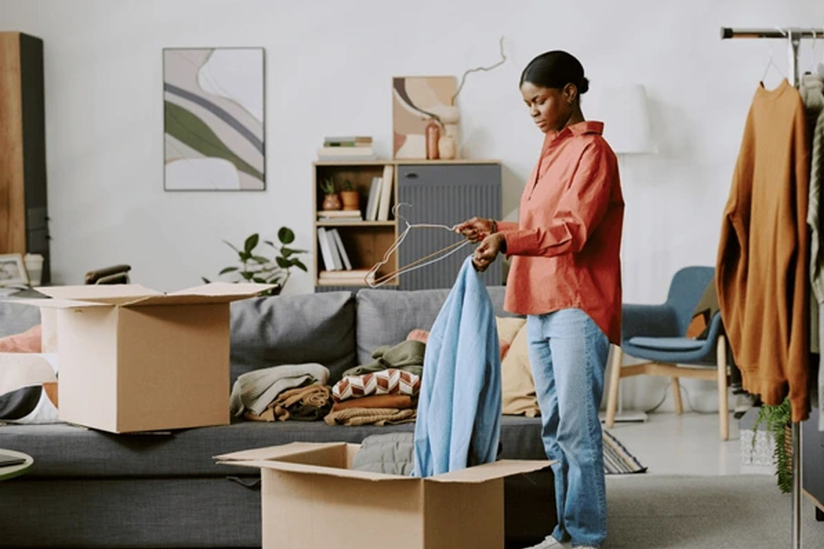 5 reasons how decluttering home helps elevate mental health