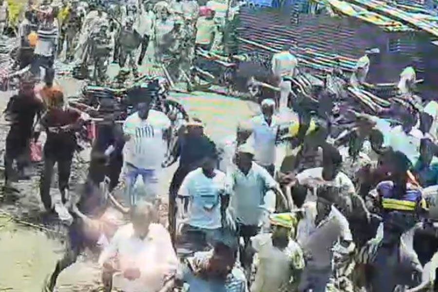 BJP workers accused of beating up Market Association secretary in Durgapur