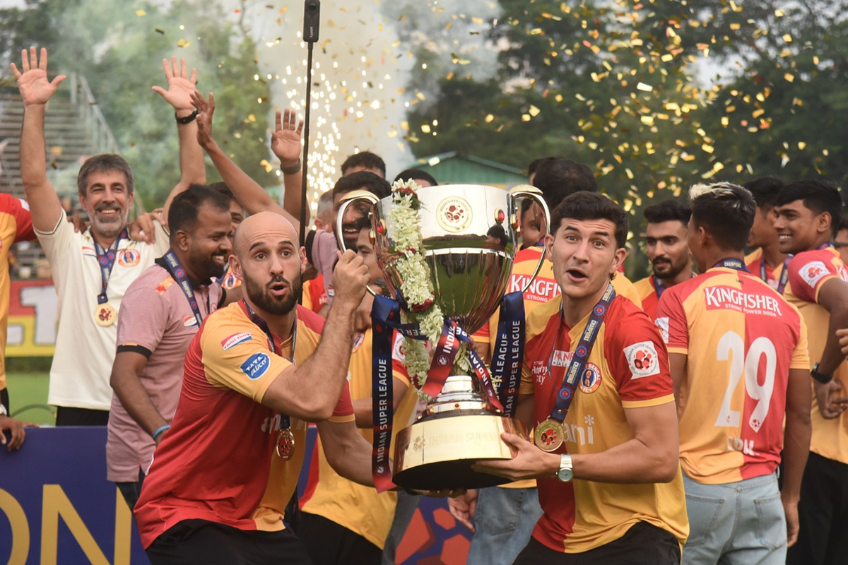 ২২ বছর অপেক্ষার পর স্বপ্নপূরণ, ভারতসেরার ট্রফি নিয়ে বিশেষ পদক্ষেপ ইস্টবেঙ্গলের
