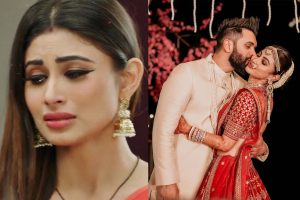 পরকীয়া, টাকা নয়ছয়ের জন্যেই ডিভোর্স? ২৪ ঘণ্টা তোলপাড়ের পর মৌনী বললেন…
