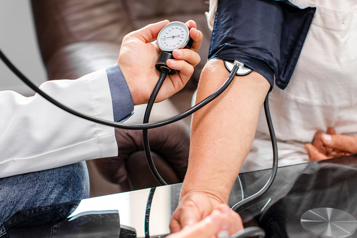 world hypertension day face signs of high blood pressure