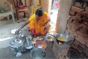 পরিচারিকা থেকে শুভেন্দুর মন্ত্রিসভায়, ‘কাজের মেয়ে’ কলিতার জন্য ধন্য গৃহকর্তা প্লাটিলাল