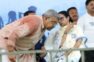 গরমের ছুটিতে আটকে প্রক্রিয়া! হাই কোর্ট খুললেই ধৃত কর্মীদের জামিনের লড়াইয়ে তৃণমূল