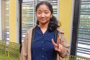 ইঞ্জিনিয়ার হওয়াই লক্ষ্য, মাধ্যমিক দিয়েই হায়দরাবাদ পাড়ি! মেয়েদের মধ্যে প্রথম ইসলামপুরের বেদশ্রুতি