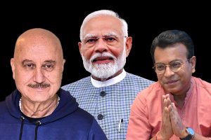জ্বালানি সাশ্রয়ের বার্তা মোদির, ‘মুমকিন’ করতে বিমান ছেড়ে ট্রেনে চড়ছেন কোন সেলেবরা?