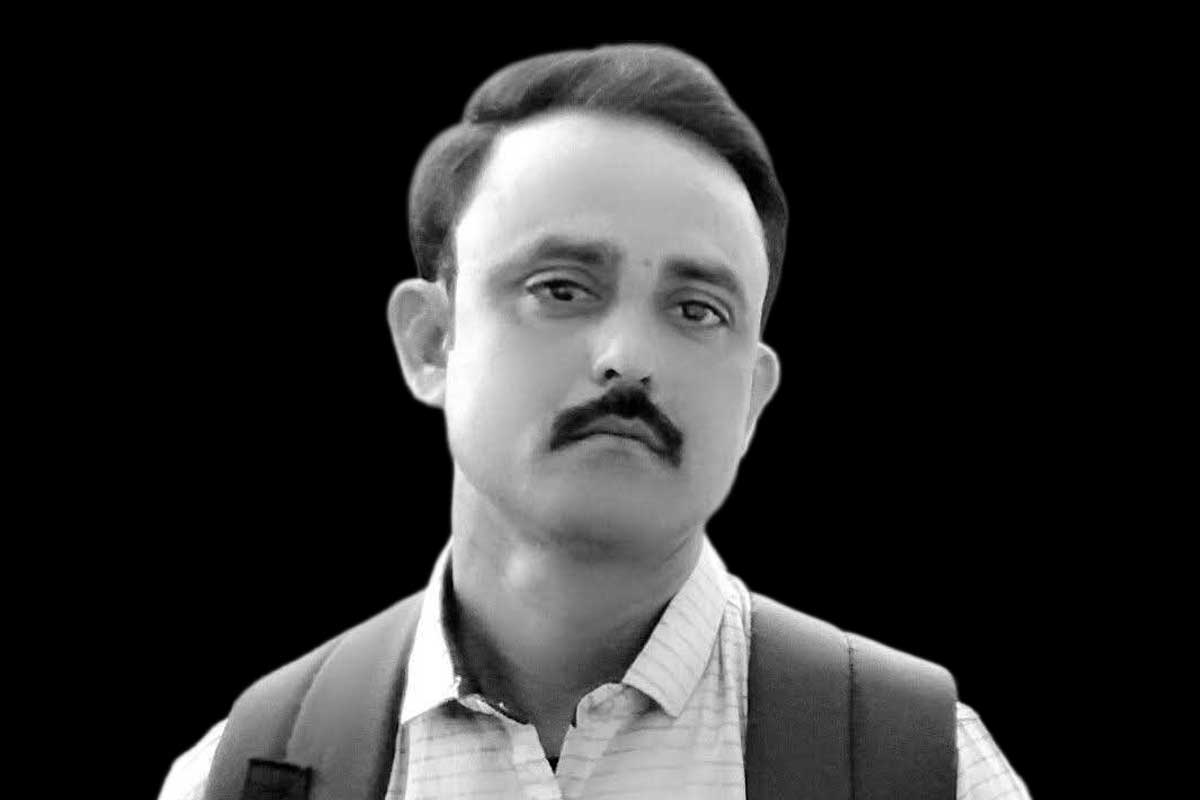 ভোট পরবর্তী হিংসার রক্তে লাল নানুর, তৃণমূল কর্মীকে রাস্তায় কুপিয়ে খুন!