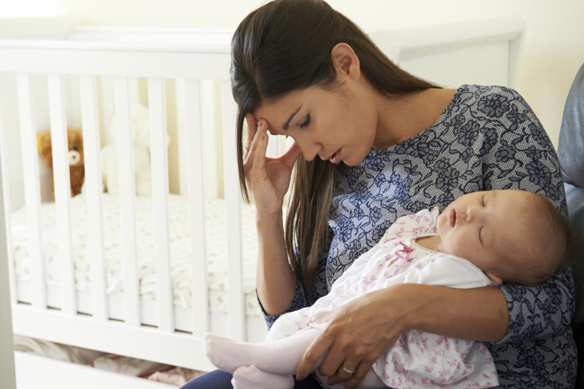 new mothers 8 common postpartum health problems