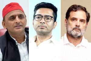 মার খেয়ে শরিক স্মরণ! দুঃসময়ে পাশে থাকায় রাহুল-অখিলেশদের ধন্যবাদ জানালেন অভিষেক