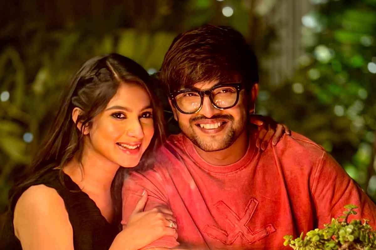 চুপিসারেই সৌরভ-শুভস্মিতার আশীর্বাদ! মধুমিতার বিয়ের তিন মাস যেতেই ছাঁদনাতলায় প্রাক্তন?