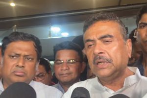 ‘পূর্ব পরিকল্পিত, ঠান্ডা মাথায় খুন’, আপ্তসহায়কের মৃত্যুতে কর্মীদের শান্ত থাকার আর্জি শুভেন্দুর