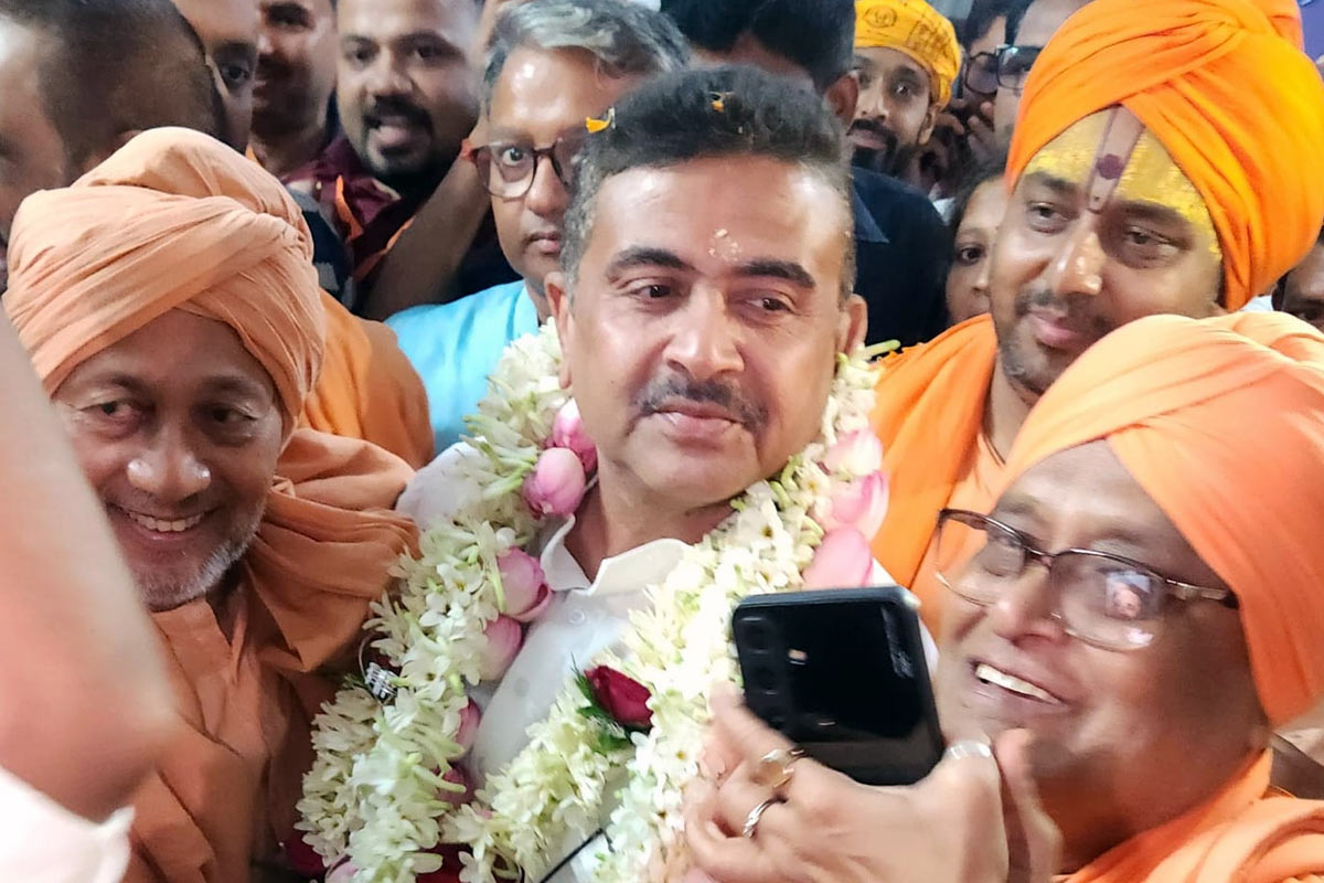 শ্যামাপ্রসাদের বাড়ি থেকে কালীঘাট! শপথ নেওয়ার পর দিনভর কী করলেন মুখ্যমন্ত্রী শুভেন্দু