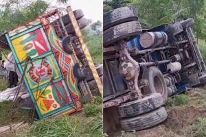 ইদের ছুটিতে বাড়ি ফেরার পথে মর্মান্তিক দুর্ঘটনা! বাংলাদেশে ট্রাক উলটে প্রাণহানি ১৫ জনের