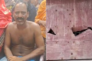 সন্দেশখালিতে শাহজাহান বাহিনীর তাণ্ডব! দখলের চেষ্টায় ভেড়ি মালিককে ‘মার’, বাড়ি ‘ভাঙচুর’