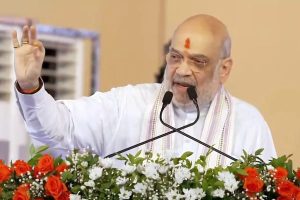 ‘শিব সেনা এখন একটাই, কোনও শিবির অবশিষ্ট নেই’, উদ্ধবের ঘরে বিদ্রোহের মাঝেই বার্তা শাহের