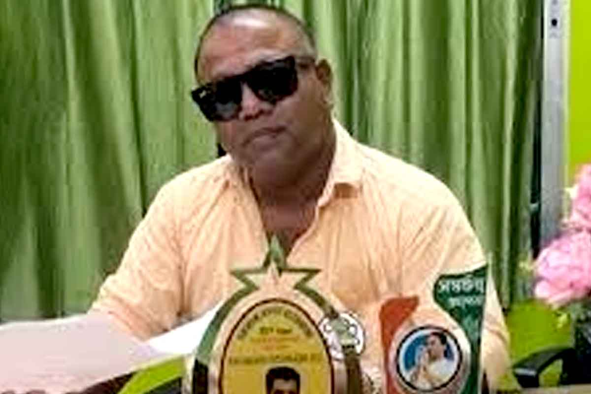 প্রাক্তন বিধায়কের ছত্রছায়ায় দেদার তোলাবাজি-শ্লীলতাহানি! গ্রেপ্তার অশোকনগরের ‘ত্রাস’ গুপী