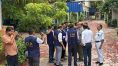 সই জাল কাণ্ডে তদন্তে ‘বাধা’, ঘণ্টাখানেকের বাদানুবাদ শেষে মমতার বাড়িতে ঢুকল সিআইডি