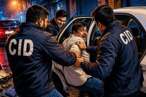 পাওনা টাকা আদায় করতে সিআইডি-র ছদ্মবেশে ব্যবসায়ীকে অপহরণ-লুটপাট, গ্রেপ্তার ২