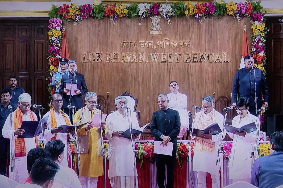 পিছল দপ্তর বন্টন প্রক্রিয়া! কবে মন্ত্রীদের দায়িত্ব ভাগ করবেন শুভেন্দু?