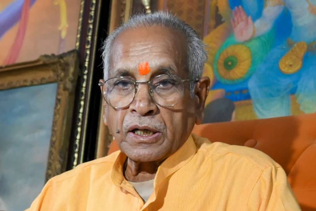 রাম মন্দিরে চুরি, ৮ গ্রেপ্তারির পর ট্রাস্টের শীর্ষ পদ থেকে ইস্তফা দিলেন চম্পত রাই