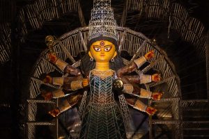 পুজোর অনুদান নিয়ে মুখ্যমন্ত্রীর সিদ্ধান্তকে স্বাগত কলকাতার ‘বিগ বাজেটে’র ক্লাবগুলির, সংশয় কী নিয়ে?
