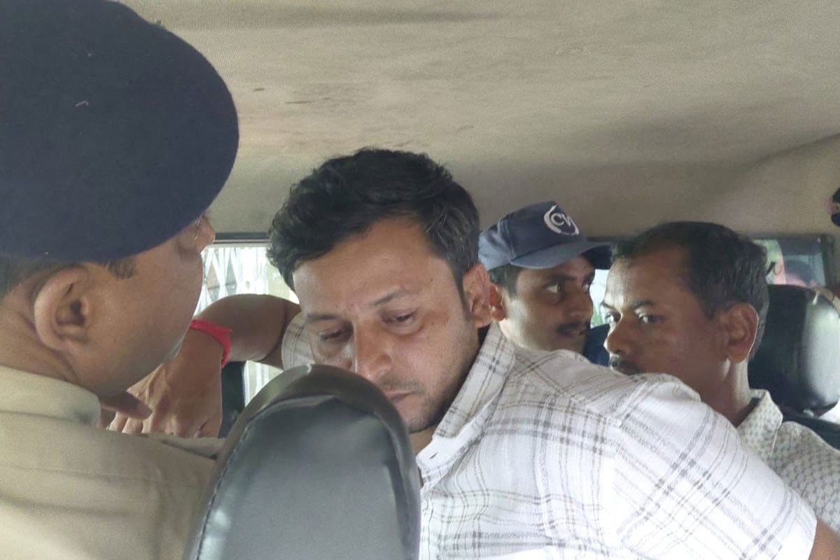 মৃতের পরিবারকে দেওয়া আর্থিক সাহায্যেও কাটমানি! গ্রেপ্তার তৃণমূল পঞ্চায়েত প্রধান