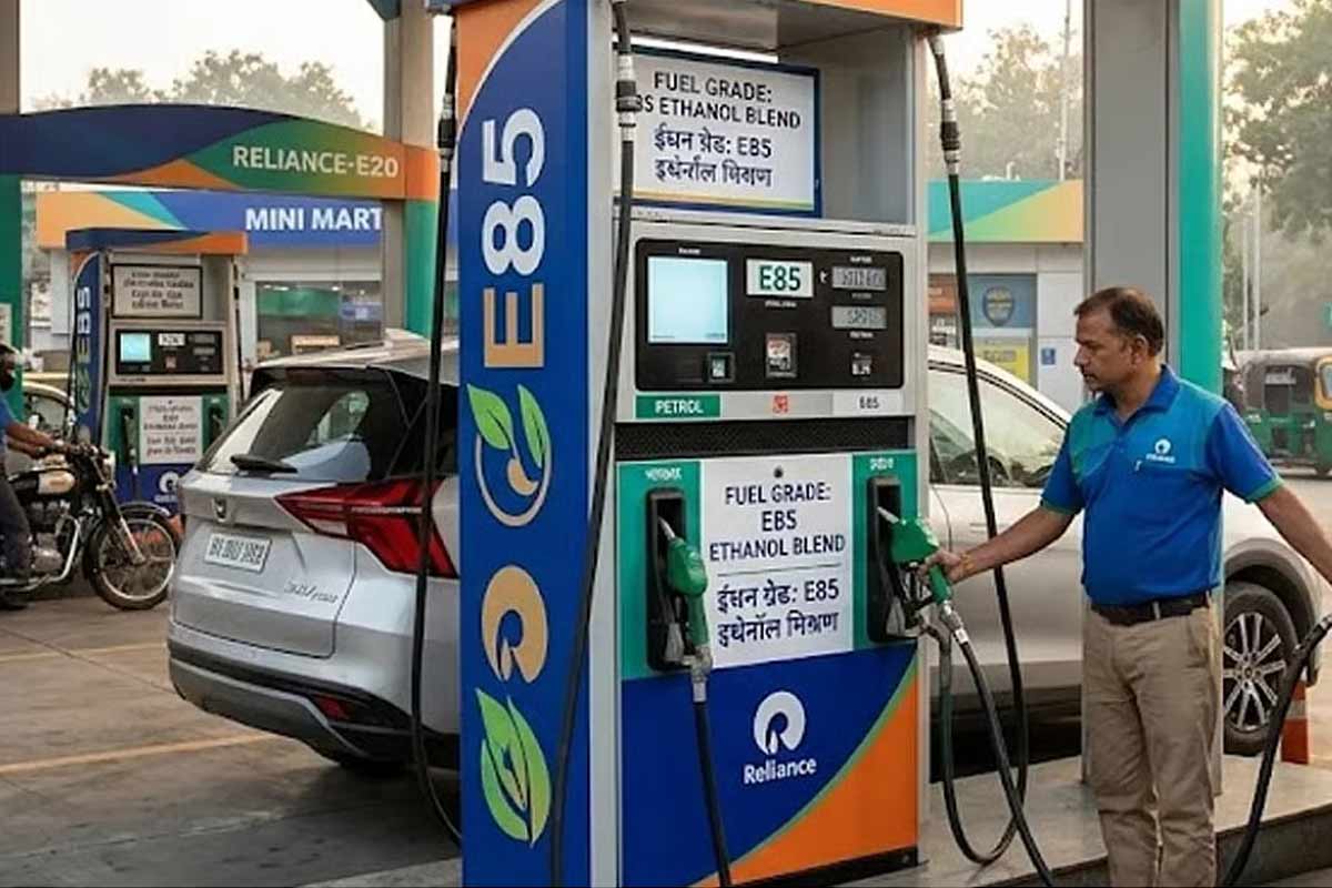 পেট্রোলের বিকল্প এবার E85, বাতিল হবে পুরনো গাড়ি? কী বলছে কেন্দ্র