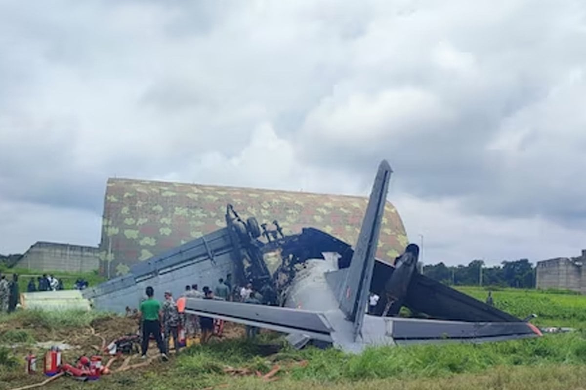 যোরহাটে বিমান দুর্ঘটনায় ৪ মৃত্যু, অভ্যন্তরীণ তদন্তের নির্দেশ বায়ুসেনার, বারবার দুর্ঘটনায় প্রশ্ন