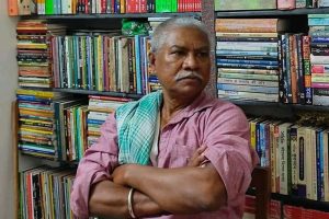 ‘খুব বাঁচা বেঁচেছি, মমতা বন্দ্যোপাধ্যায়কে ধন্যবাদ’, রচনার সুরবদলের পরই কেন একথা বললেন মনোরঞ্জন?