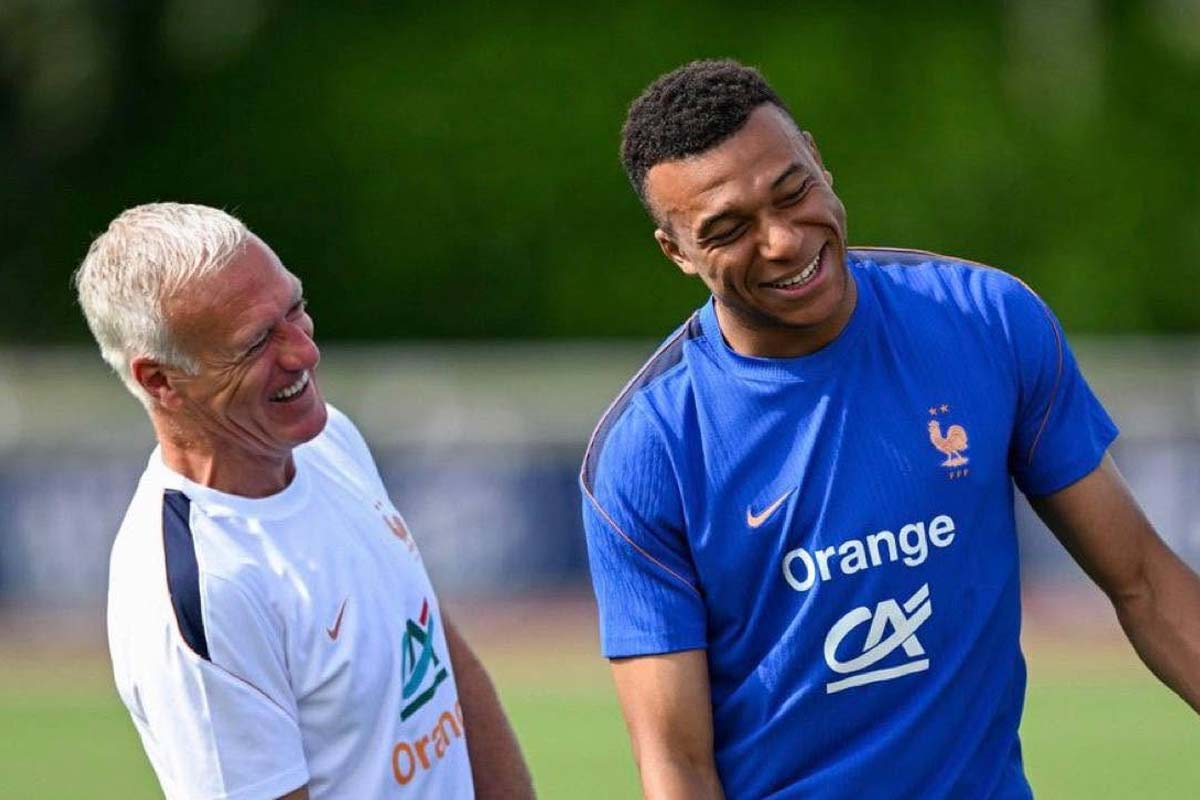 FIFA World Cup 2026: Kylian Mbappe with coach Didier Deschamps